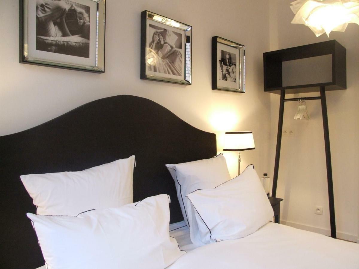 Be And Be Sablon Bed & Breakfast Brussel Bagian luar foto