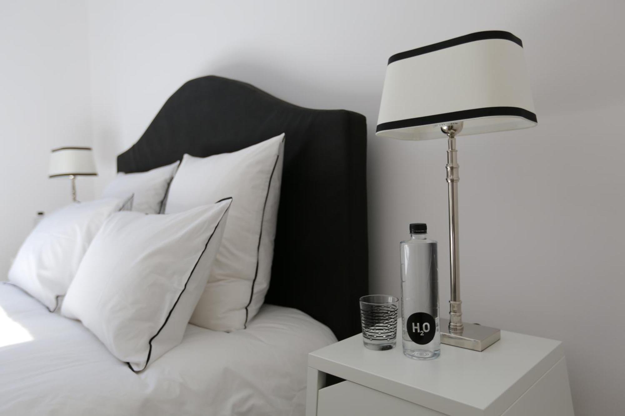Be And Be Sablon Bed & Breakfast Brussel Bagian luar foto