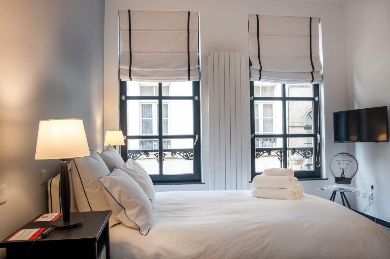 Be And Be Sablon Bed & Breakfast Brussel Bagian luar foto
