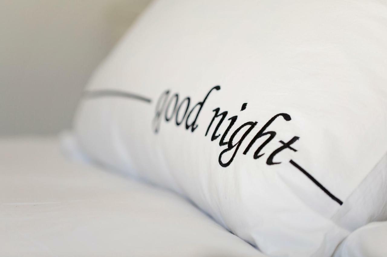 Be And Be Sablon Bed & Breakfast Brussel Bagian luar foto
