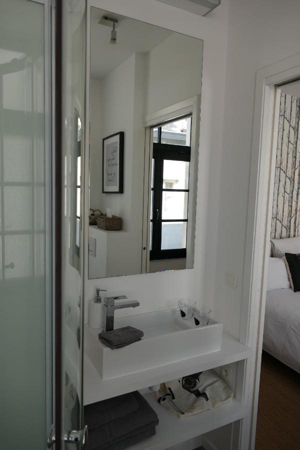 Be And Be Sablon Bed & Breakfast Brussel Bagian luar foto