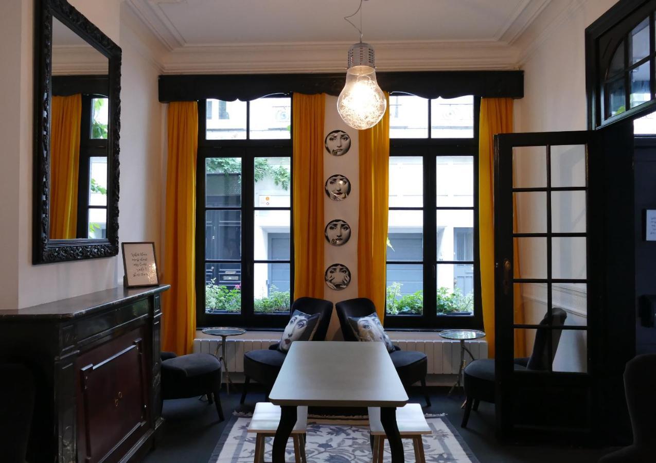 Be And Be Sablon Bed & Breakfast Brussel Bagian luar foto